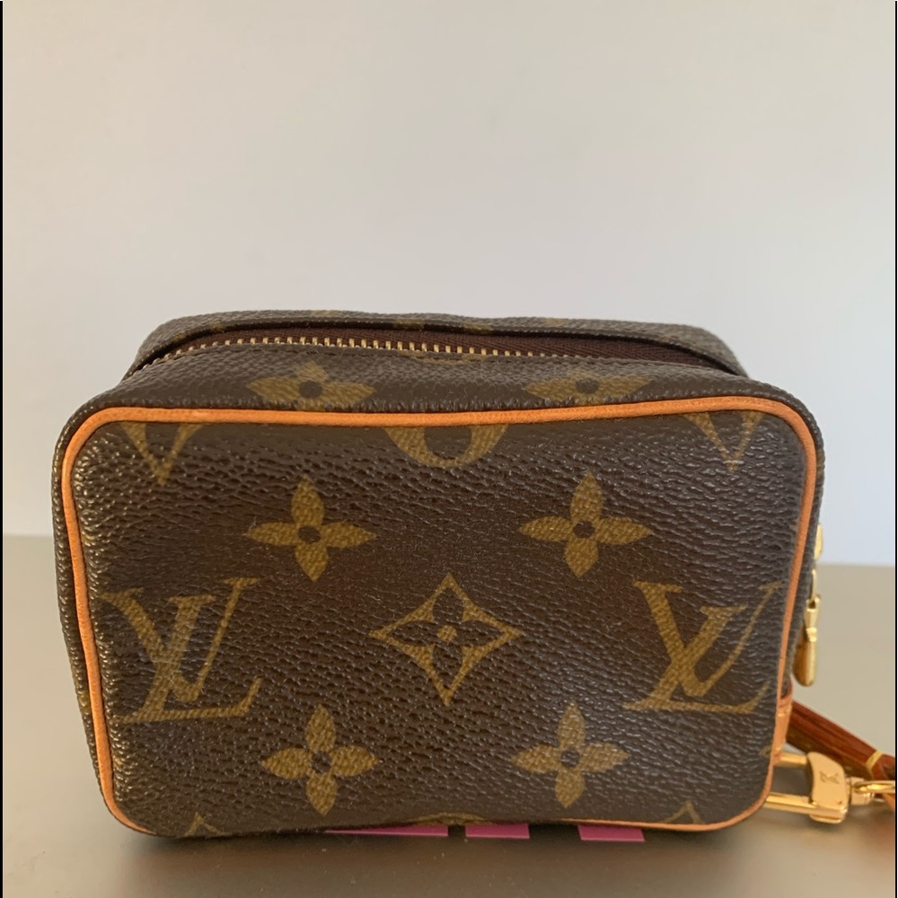 Louis Vuitton Wapity